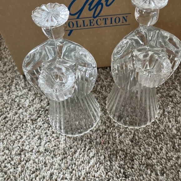2 Vtg Crystal Glass Praying Angels 7¼"Tall Candle Holders-Avon - Picture 4 of 6